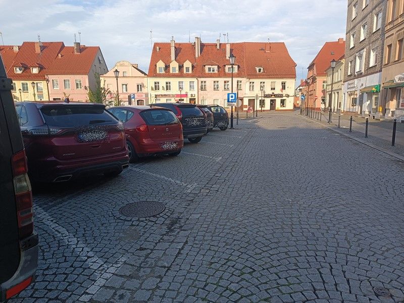 Milicz: Pijana kobieta za kierownicą toyoty. Zareagował policjant po służbie