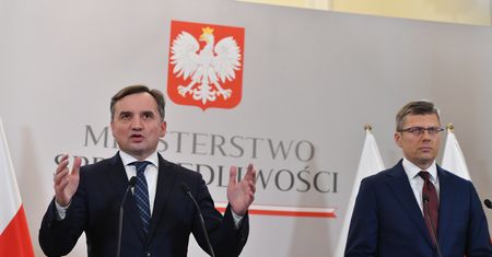 Pilna narada ws. Morawieckiego. "Żądamy weta"