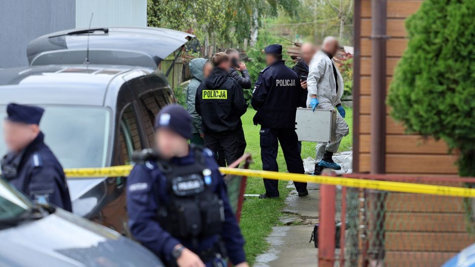 Policja na miejscu zbrodni w Barcicach
