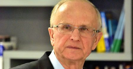 Kołodko: bardziej brakuje spójności niż kapitału. PKB może rosnąć po 3-4 proc.