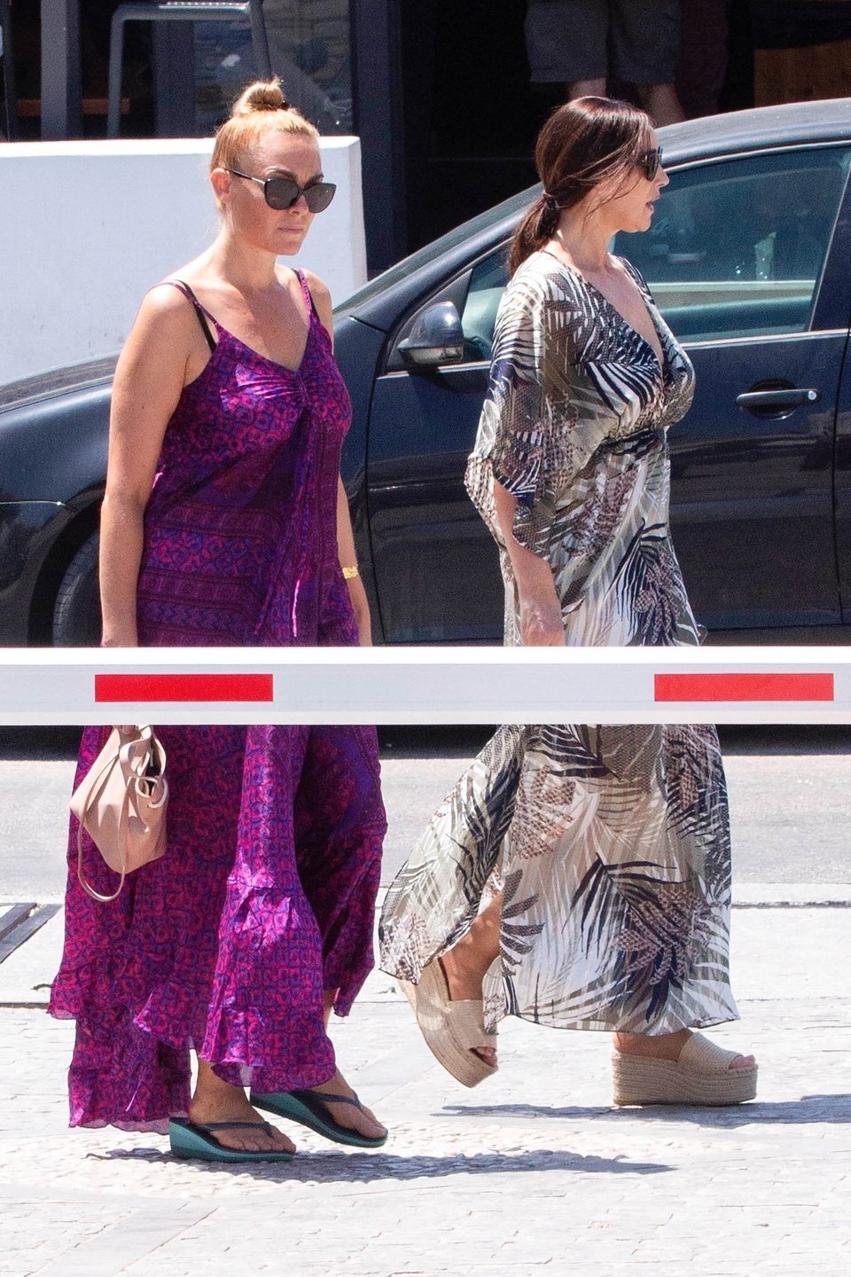 Monica Bellucci zadaje szyku na wakacjach w Grecji