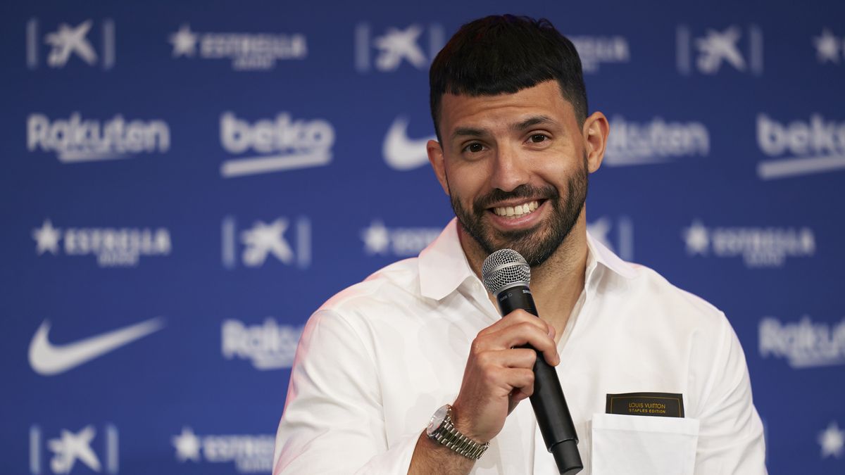 BARCELONA, SPAIN - MAY 31: Sergio Aguero speaks during a press conference as he is presented as a FC Barcelona player at Camp Nou on May 31, 2021 in Barcelona, Spain. (Photo by Pedro Salado/Quality Sport Images/Getty Images)