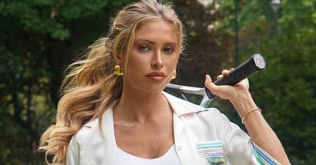 Z kortu prosto na ulicę. Jak gwiazdy interpretują trend "tennis core"?