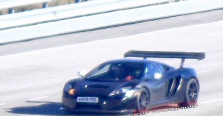 McLaren przygotowuje MP4-12C do wyścigów klasy GT3