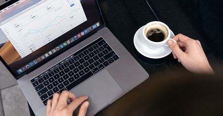 Czego nie wolno pracodawcy? O tych zasadach pracy zdalnej mówi się rzadko