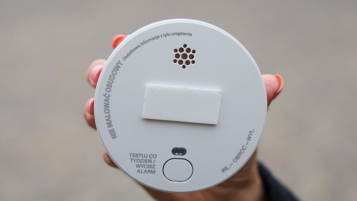 Straż pożarna chce obowiązkowych czujników dymu w mieszkaniach