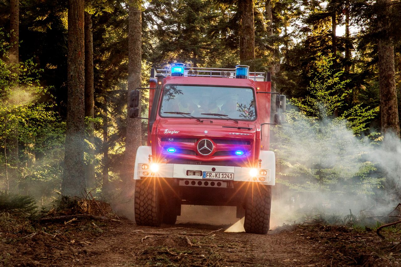 Pożarniczy Unimog U 5023