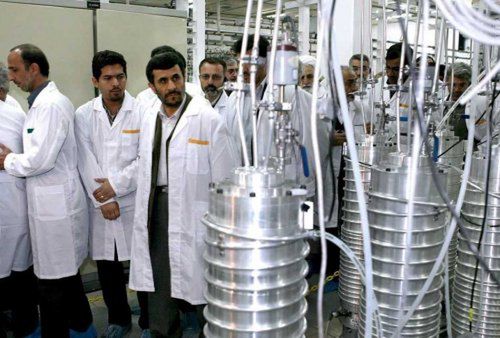 Prezydent Iranu odwiedza instalację nuklearną