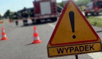 Wypadek pod Aleksandrowem Łódzkim. Dwie osoby w szpitalu