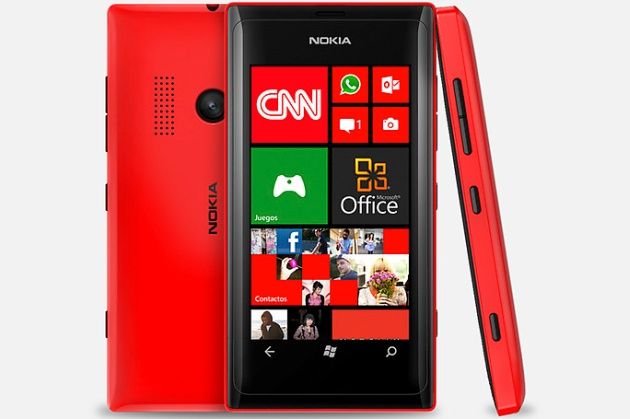 Nokia Lumia 505 smartfon