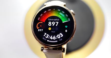 Polki uwielbiają smartwatche? Tak wynika z badań