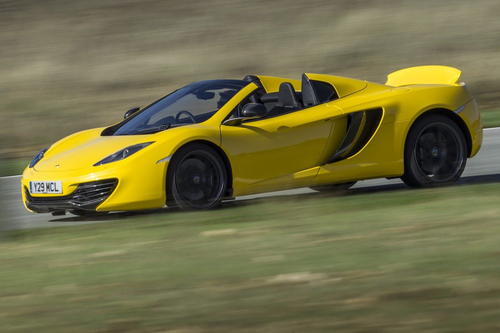 McLaren MP4-12C Spider - obszerna galeria prosto od producenta 23