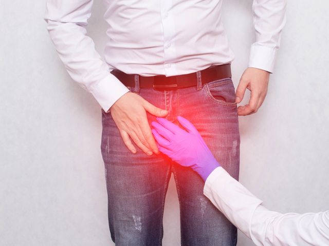 Uszkodzenie cewki moczowej częściej pojawia się u płci męskiej