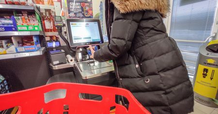 Nowe rozwiązanie Biedronki. Ma przyspieszyć zakupy