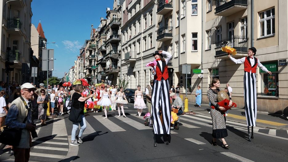 20250921 Poznań, Święto Fyrtla Garbary, parada uliczna ulica Garbary