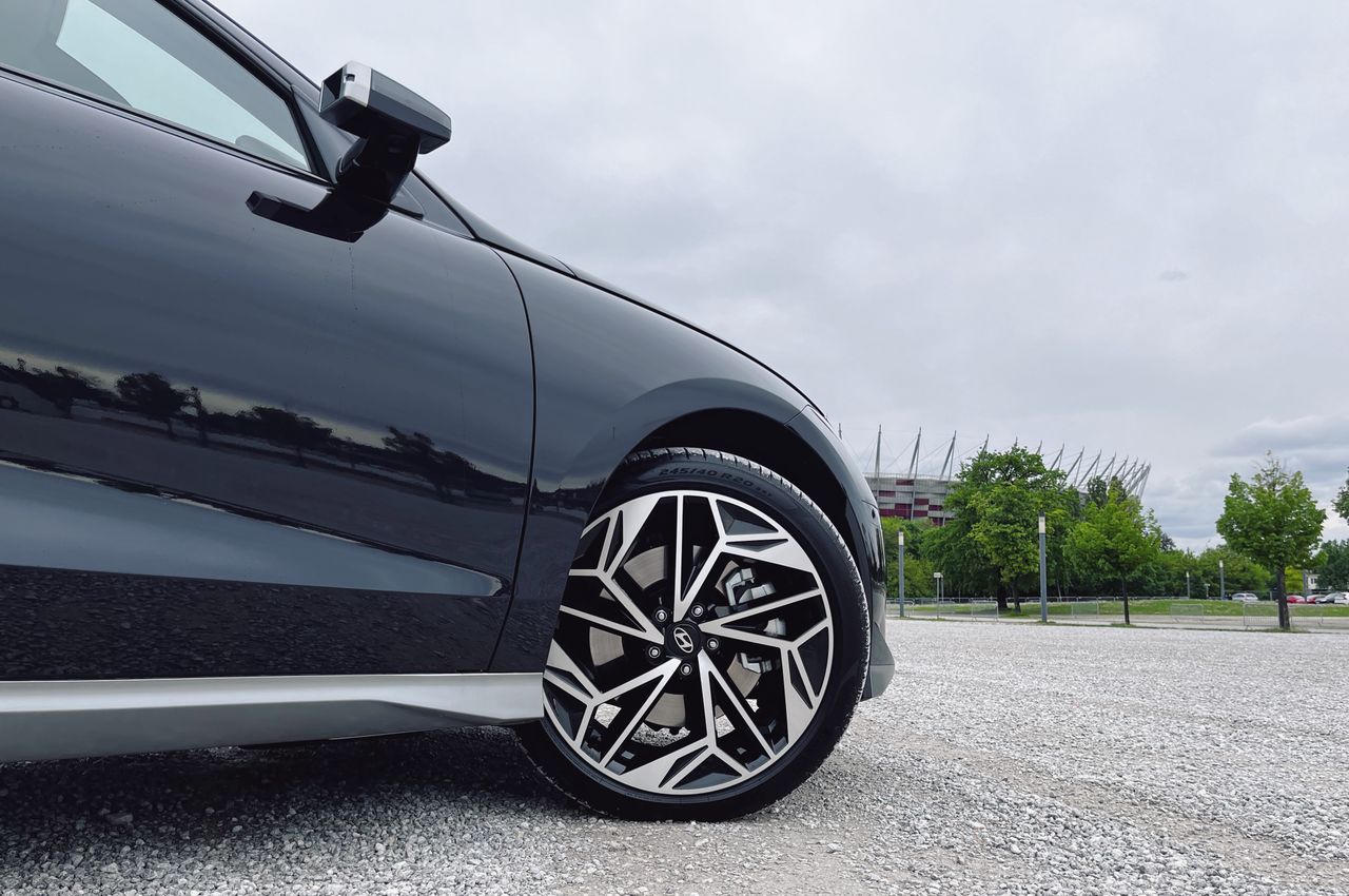 Hyundai Ioniq 6