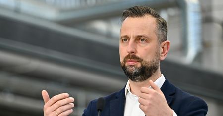 "Fetysz PiS". Wicepremier krytykuje słowa Jarosława Kaczyńskiego o Niemczech