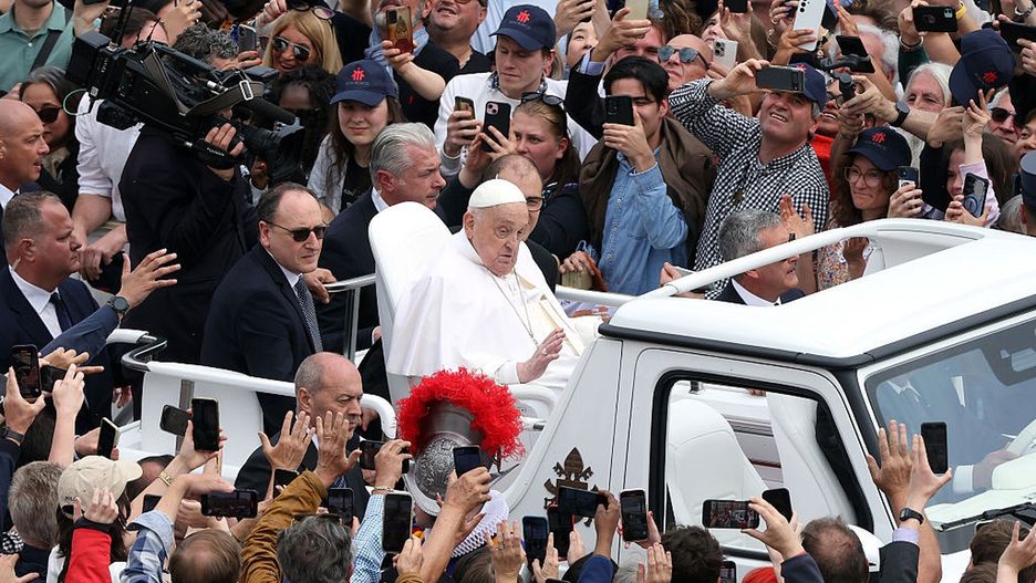 Pope Francis on the Popemobile tours the square at the end
ROME, ITALY - 2025/04/20: Pope Francis on the Popemobile tours the square at the end of the Holy Mass on Easter Sunday and "Urbi et Orbi" Blessing at Saint Peter's Square. (Photo by Marco Iacobucci/SOPA Images/LightRocket via Getty Images)
SOPA Images
christian, faith, christians, religious, traditional, belief, celebrations, holy mass