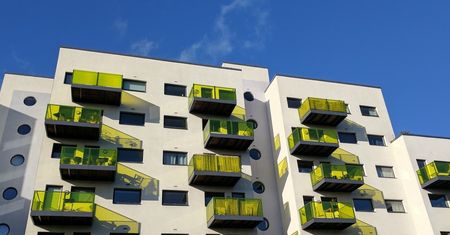 Rząd walczy z "patodeweloperką". Koniec z takim budowaniem. Te zmiany są pewne