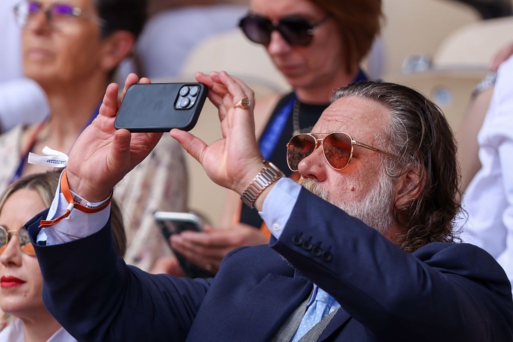 Russell Crowe i Britney Theriot
