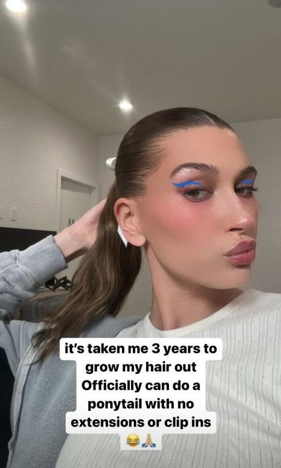 Hailey Bieber 