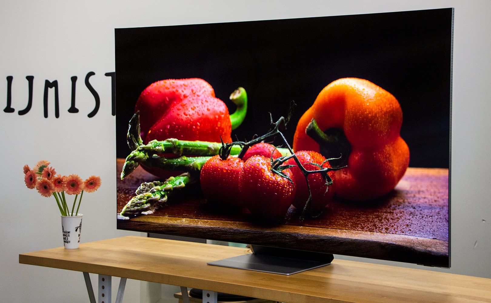 Samsung Excellence Line 8K Neo QLED QN900B - kontrast