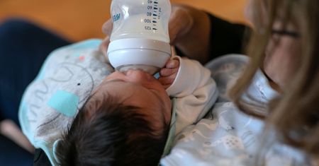 Koronawirus w USA. Dziesiątki niemowląt zarażone w Teksasie. Sytuacja jest dramatyczna