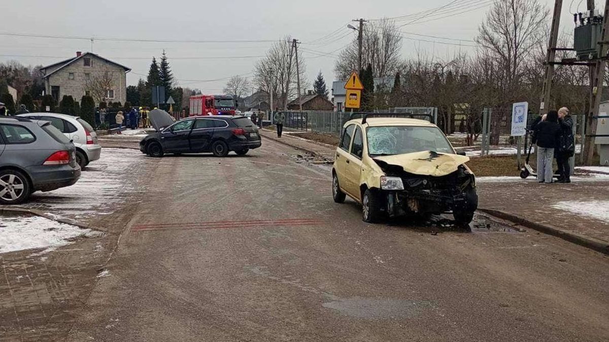Tragedia pod Żyrardowem. Nie żyje 14-latka. Mieszkańcy apelują o montaż progów zwalniających