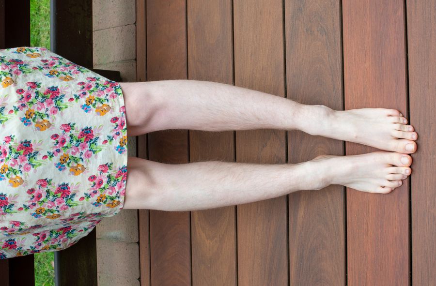 Owłosione kobiece nogi wciąż są przedmiotem kontrowersji