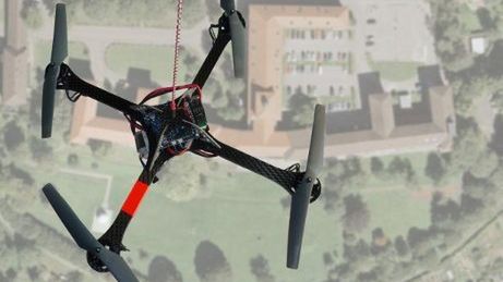 Automatyczny UAV sterowany Wiimotem czyli Quadracopter 1