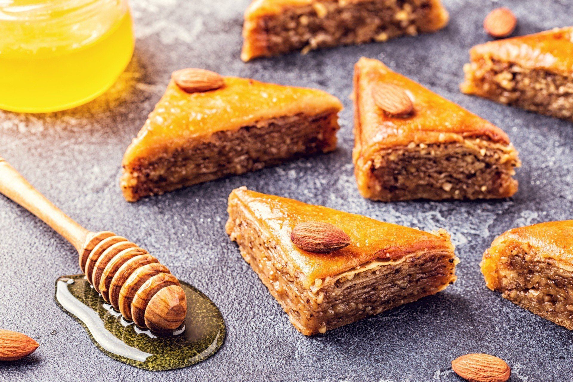 Baklawa z migdałami