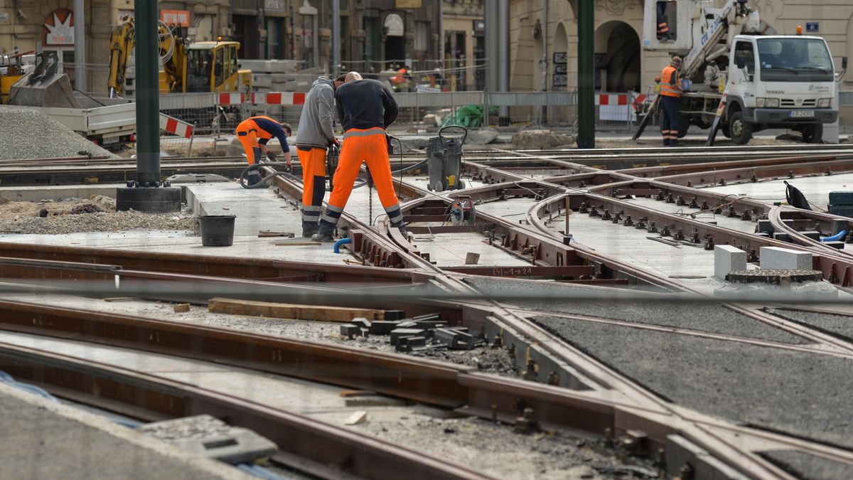 Construction Delays In Poland Due To Coronavirus Crises
A road construction site in Krakow's center.
The Polish Association of Construction Employers stated that the number of dismissals, leave requests and absences related to quarantine has increased in construction companies by 300%. Many construction workers came from outside Poland, and due to the closure of borders, their availability also decreased by at least 20%
Under the current circumstances it is very difficult to ensure uninterrupted continuity of any construction work.
On Friday, March 17, 2020, in Krakow, Poland. (Photo by Artur Widak/NurPhoto via Getty Images)
NurPhoto
construction, editorial, workers, emergency, machine, mask, outbreak, project, requirment, stoppage, construction workers, construction companies, road construction site, polish association of construction employers, outside poland, requests, number of dismissals, uninterrupted continuity, krakow's center, artur widak, nurphoto, absences, closure of borders, availability, current circumstances, transport, track, outdoor