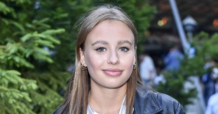 Oliwia Bieniuk wcieliła się w postać Marylki ze "Złotopolskich". Do złudzenia przypominała Annę Przybylską