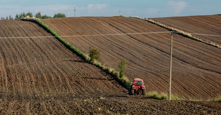 Dopłaty do nawozów. Rolnicy mają więcej czasu na składanie faktur