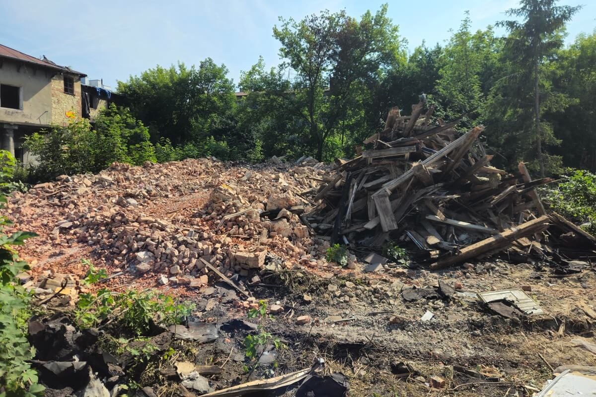 Zburzone pustostany przy ul. Wesołej