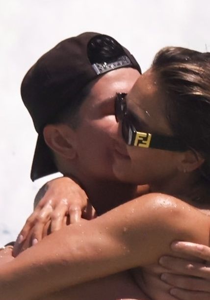 Jessica Alba i Danny Ramirez