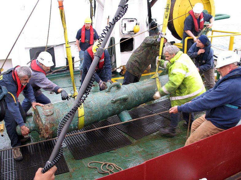 Po 300 latach podźwigną z dna słynny okręt HMS Victory