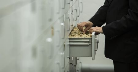 Przechowywanie akt osobowych będzie krótsze i tańsze