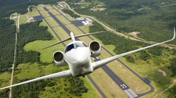 Pierwszy lot Cessny Citation TEN, odrzutowca dla naprawdę bogatych [wideo] 1