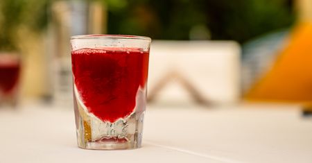 Najzdrowsza nalewka. Zrób już dziś, a jesienią sobie podziękujesz