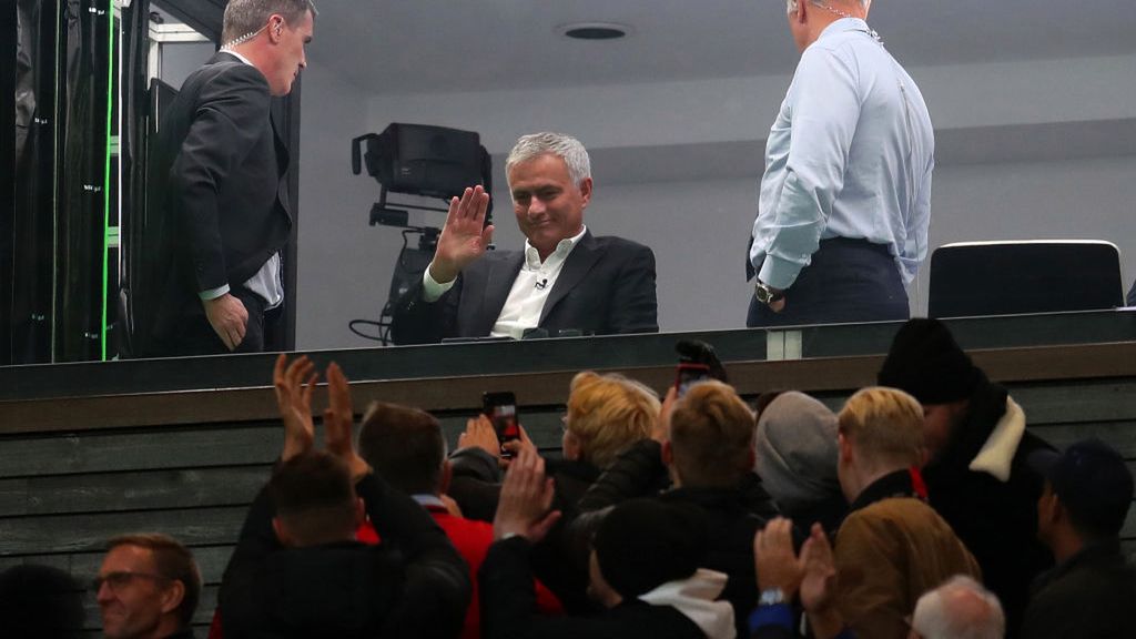 Zdjęcie okładkowe artykułu: Getty Images / Catherine Ivill / Na zdjęciu: Jose Mourinho witany na Old Trafford