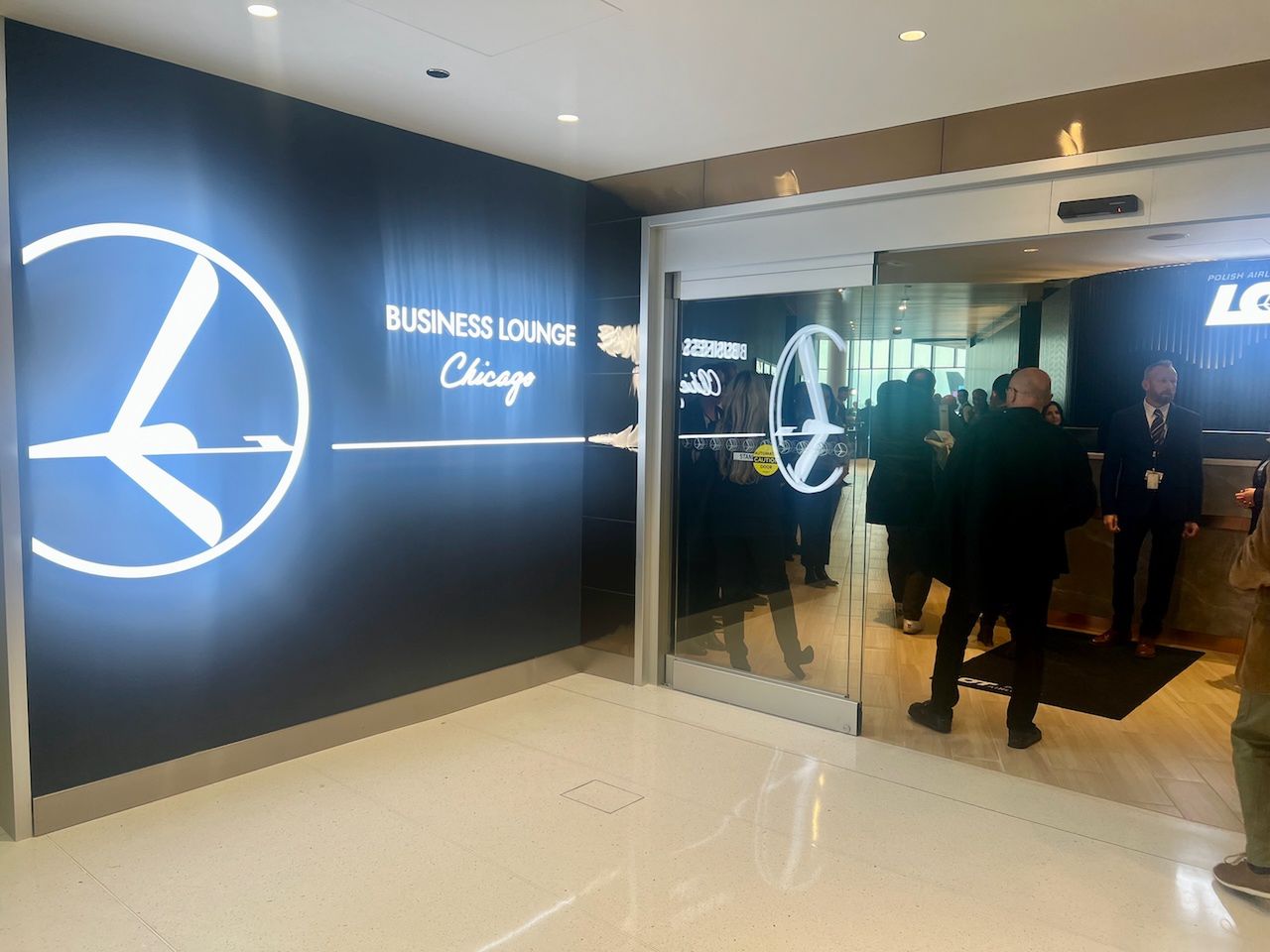 Business lounge LOT-u w Chicago