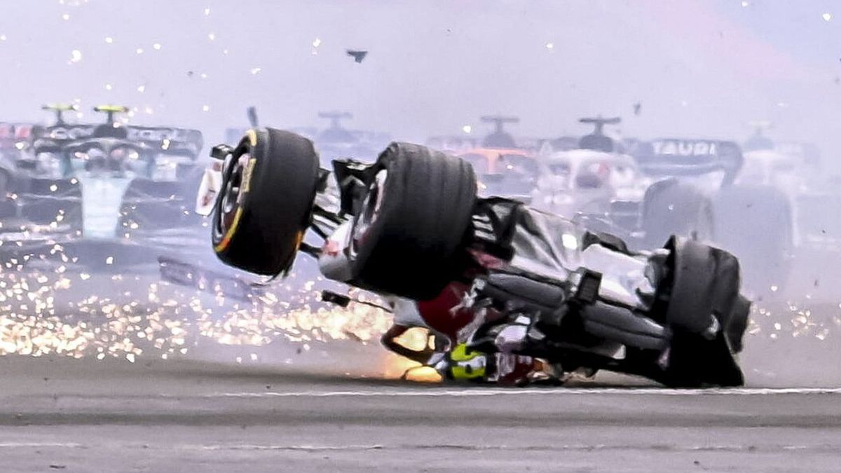 wypadek Guanyu Zhou w GP Wielkiej Brytanii