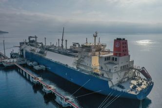 Jest dostawca pływającego terminala LNG. "Kamień milowy"