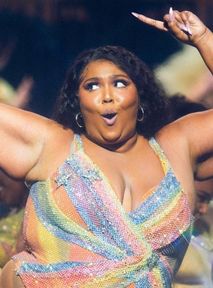 Lizzo w ogniu krytyki. Jej tancerki oskarżają ją o molestowanie, dręczenie i nietolerancję