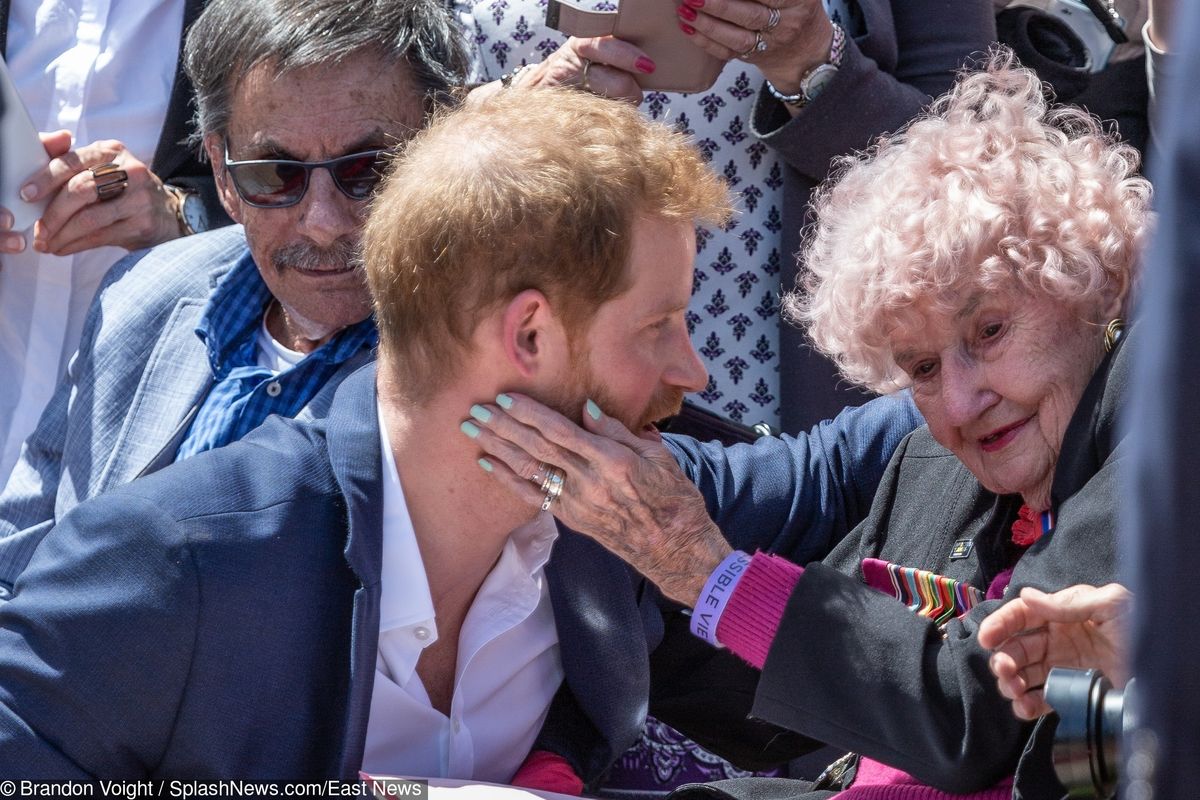 Rozczulające spotkanie Meghan Markle i księcia Harry'ego z 98-letnią wielbicielką
