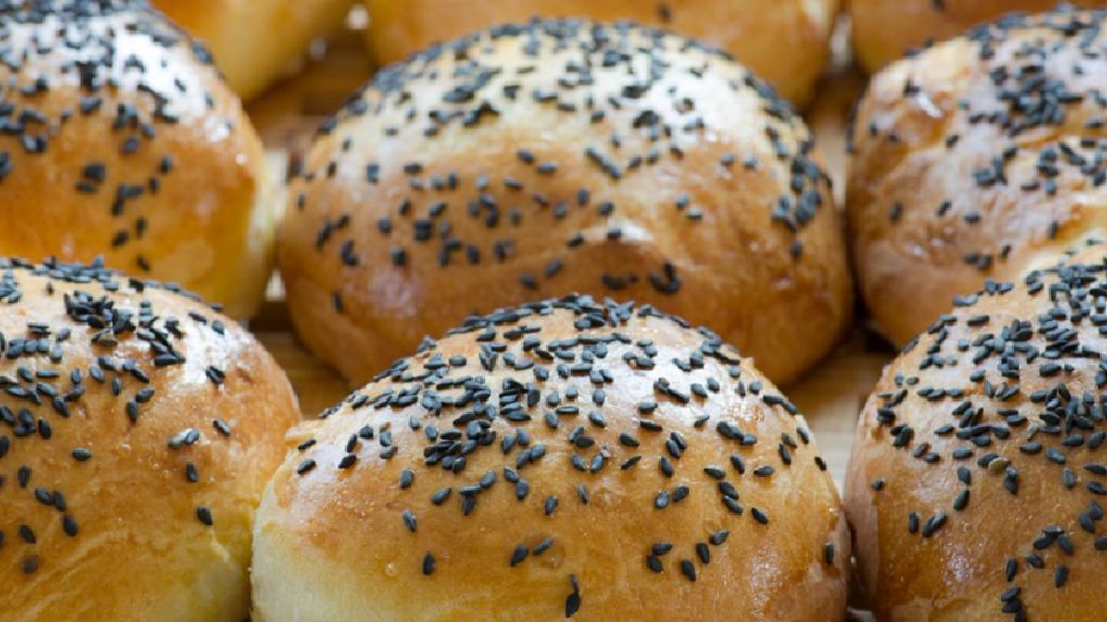 3 partie Sezamu czarnego "Helio" (200 g) wycofane przez GIS