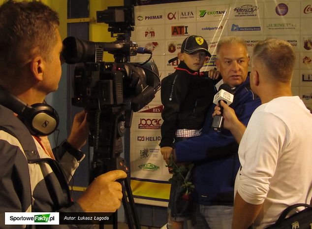 - Integracja jest ważną rzeczą, a już na pewno poprawia ona kontakty między osobami - tłumaczy Zbigniew Fiałkowski