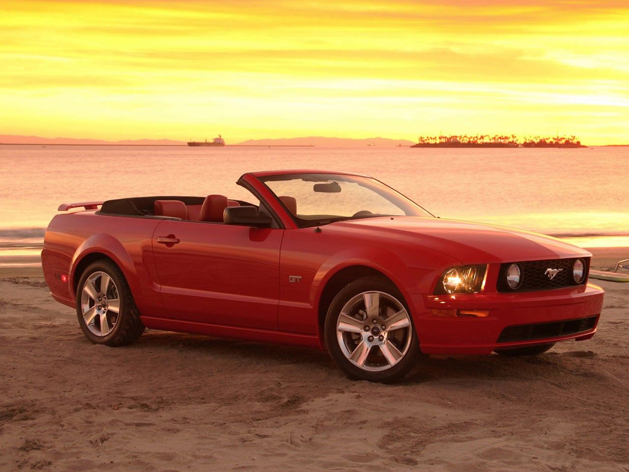 2005 Ford Mustang GT Cabrio (fot. autokult.pl)