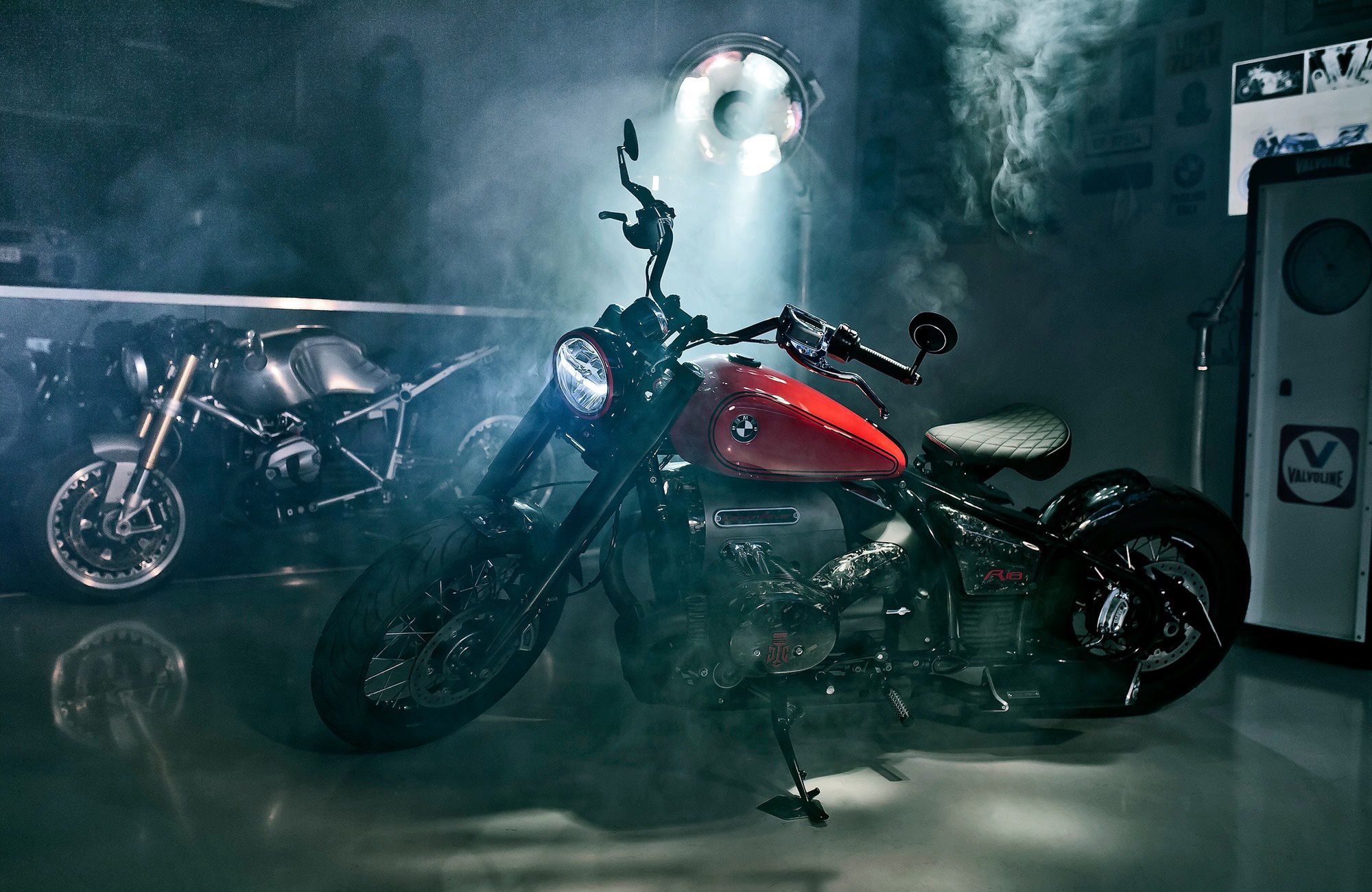 BMW R 18 Carbon Fever